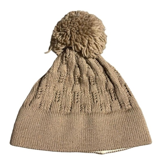 100% wool Tan and cream beanie hat with pom pom #winteraccessories 
-G H… - Picture 1 of 4